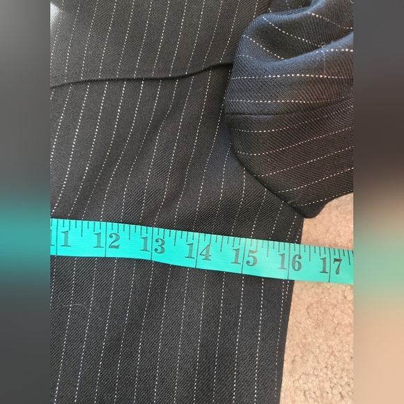 VIOLA Per Donna Black and Brown Pinstripe Midi Dress Coat. Size 36/ Small - Picture 13 of 14
